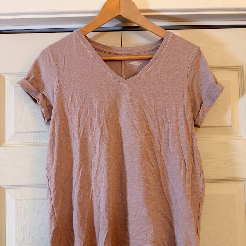 Max Studio Mauve Short Sleeve V-Neck Tee